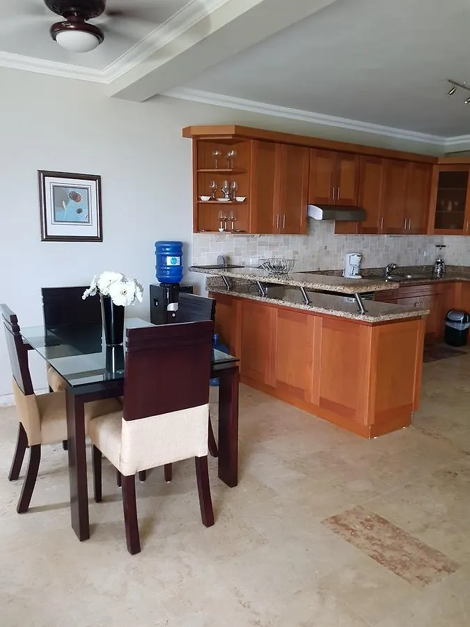 Hispaniola Luxury Ocean Front Condo Sosúa República Dominicana