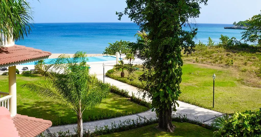 Hispaniola Luxury Ocean Front Condo Sosua Apartment