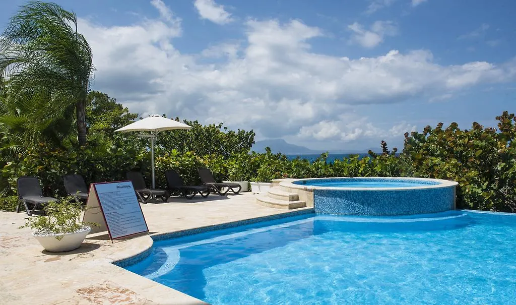 Hispaniola Luxury Ocean Front Condo Sosua Apartment