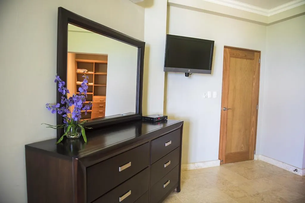 Hispaniola Luxury Ocean Front Condo Sosúa Apartmán